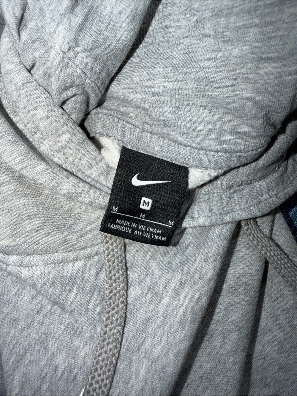 Mens Grey Nike Hoodie sz Medium.